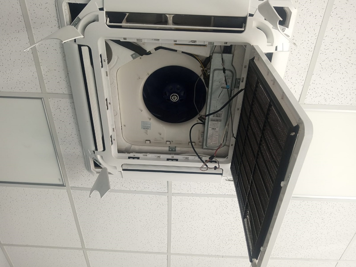Air Conditioner Servicing Steps